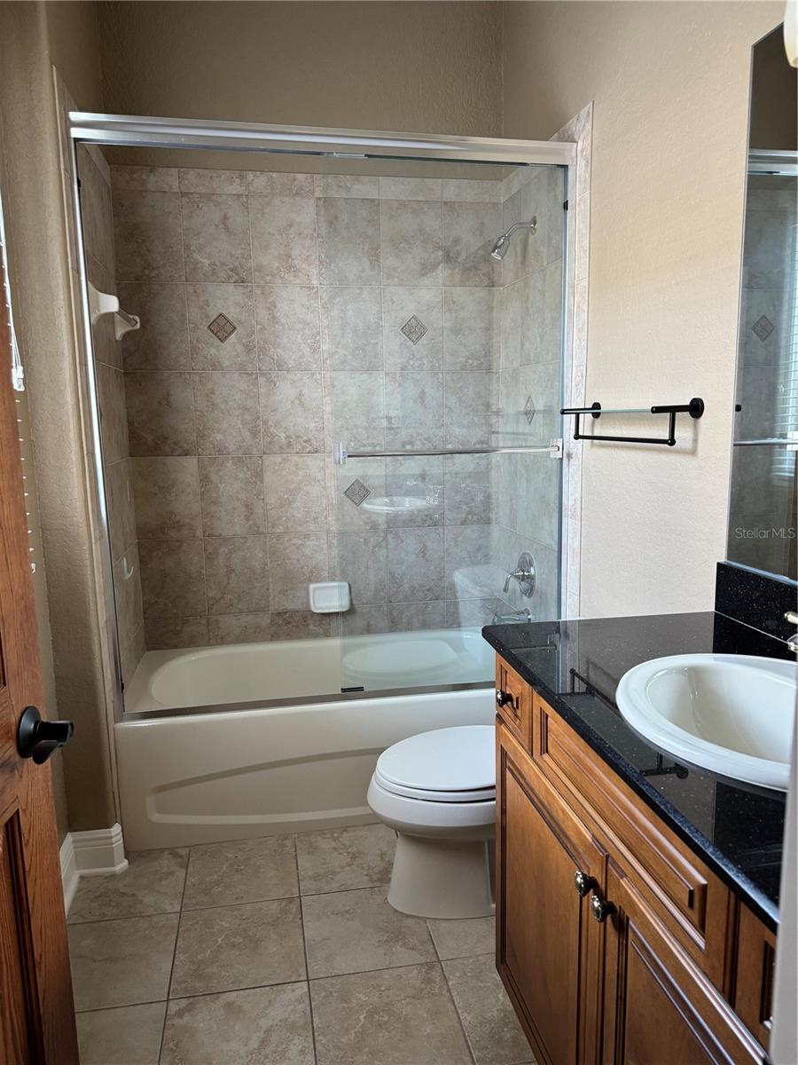 644 SAXONY BLVD — photo 18