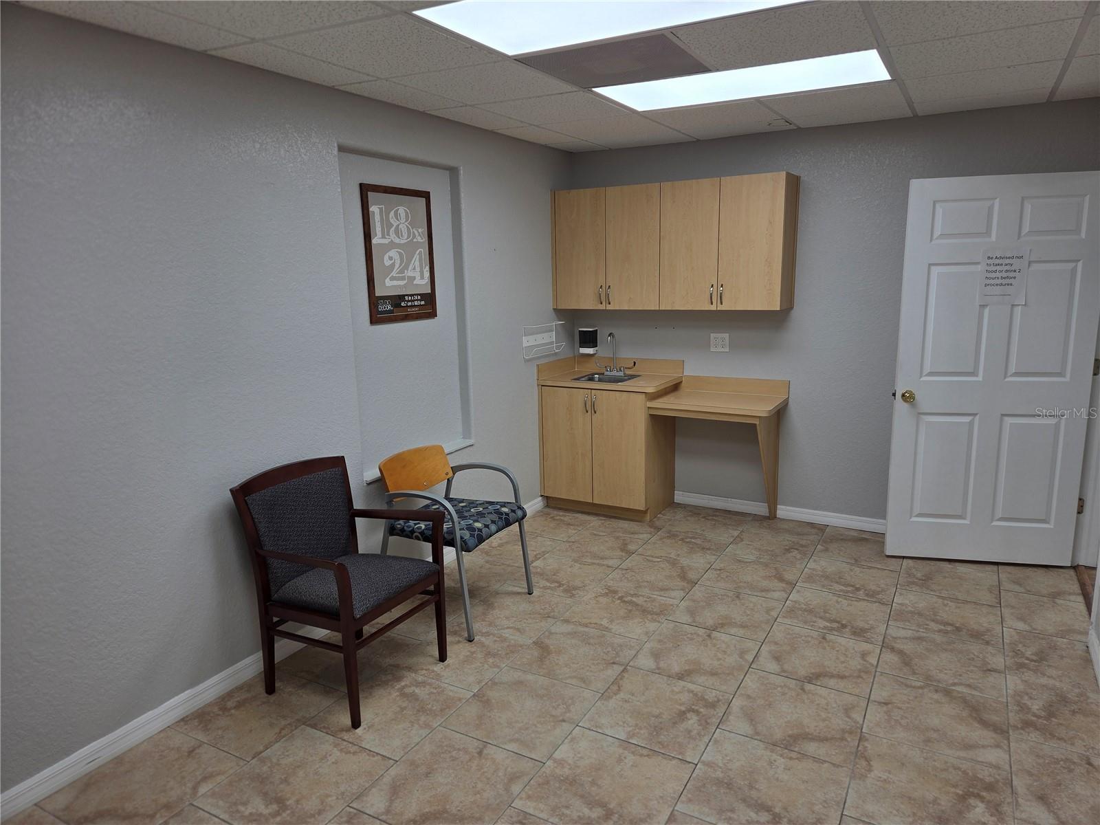 141 N OAKWOOD AVE — photo 21