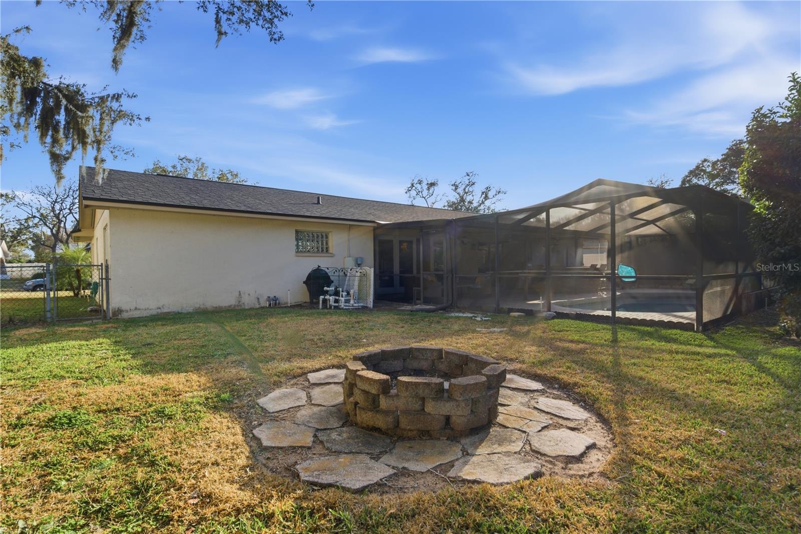 308 ELLEN WAY — photo 28
