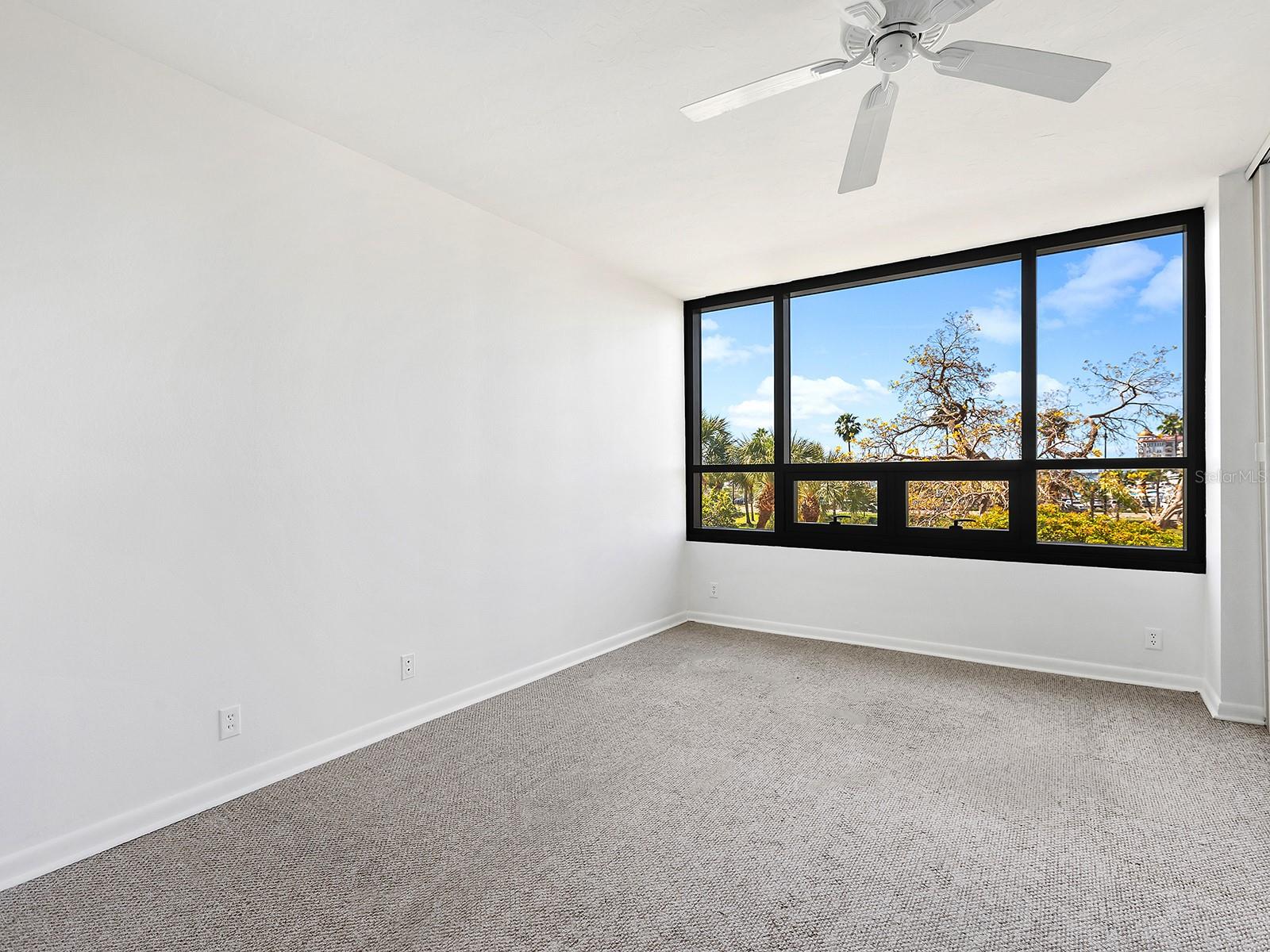 1255 N GULFSTREAM AVE #205 — photo 25