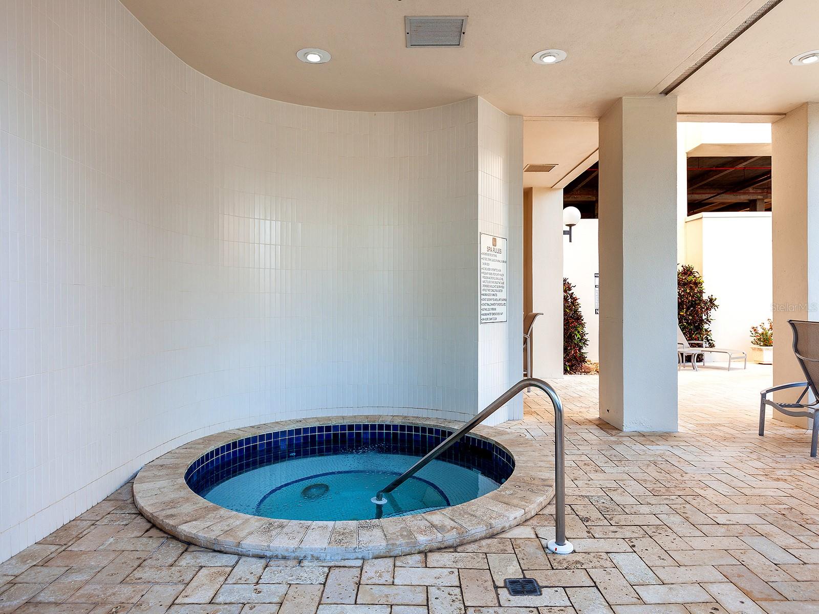 1255 N GULFSTREAM AVE #205 — photo 36