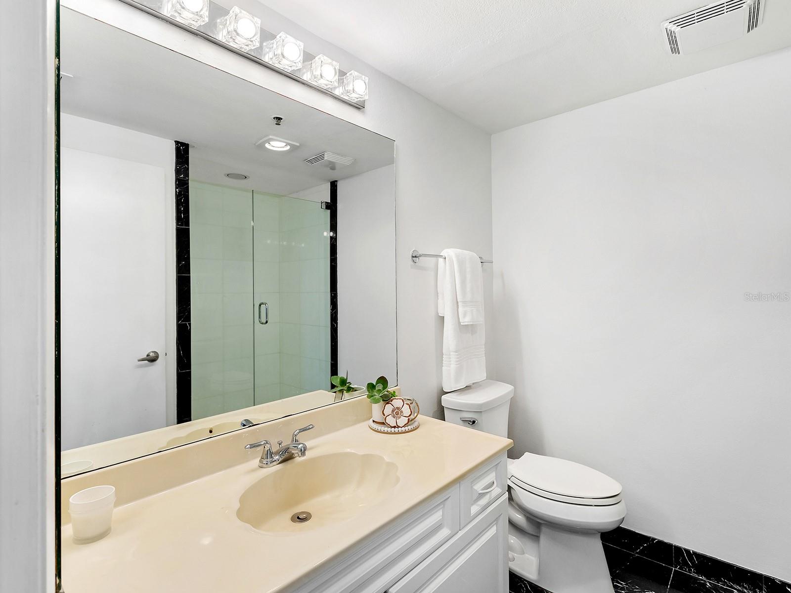 1255 N GULFSTREAM AVE #205 — photo 28