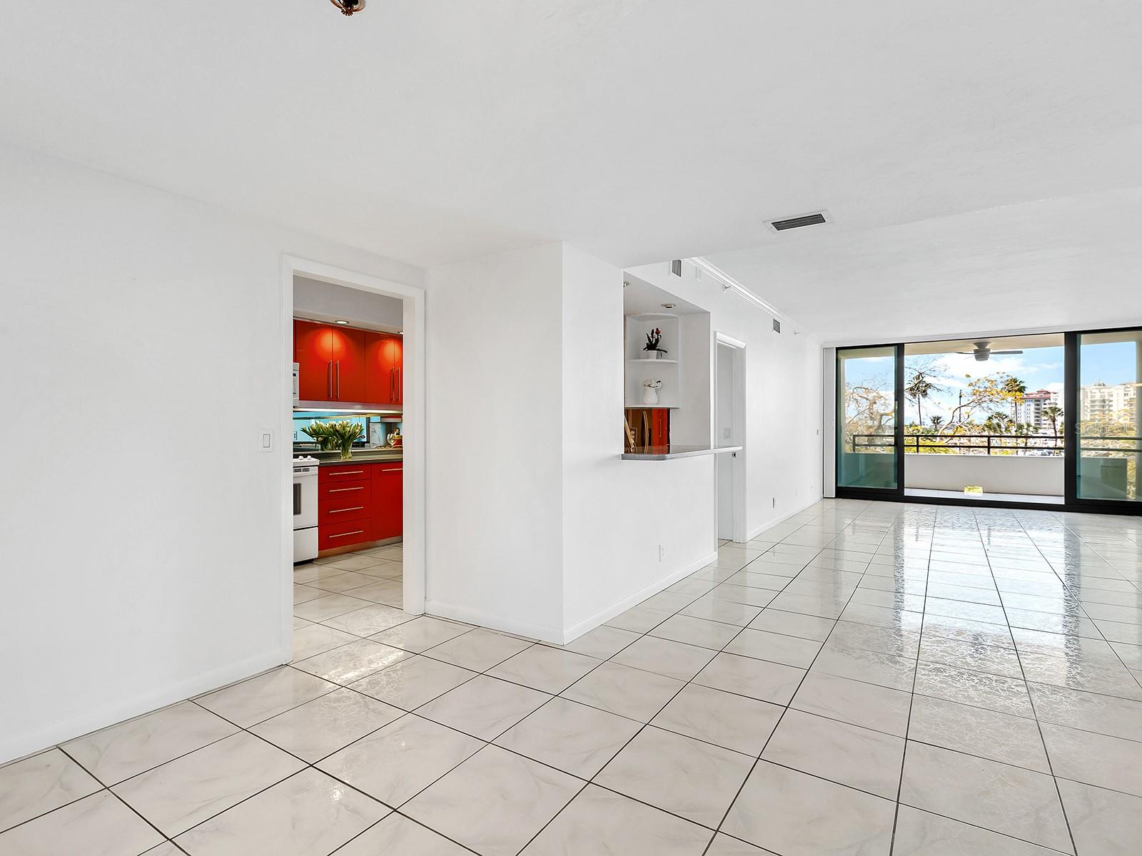 1255 N GULFSTREAM AVE #205 — photo 13