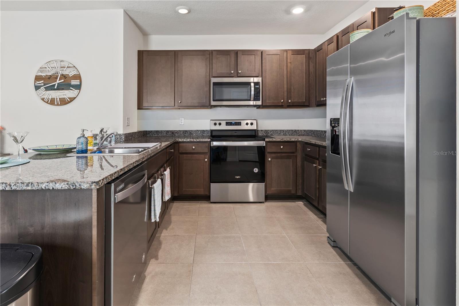 17067 OVAL RUM DR — photo 5