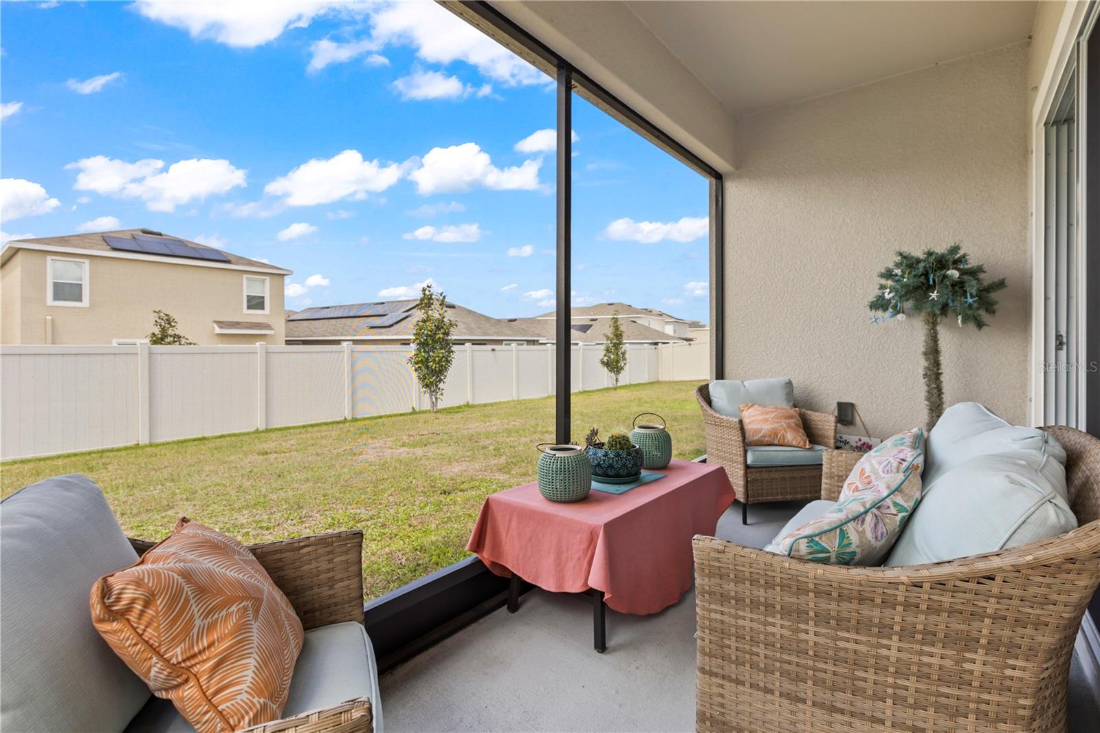 17067 OVAL RUM DR — photo 22