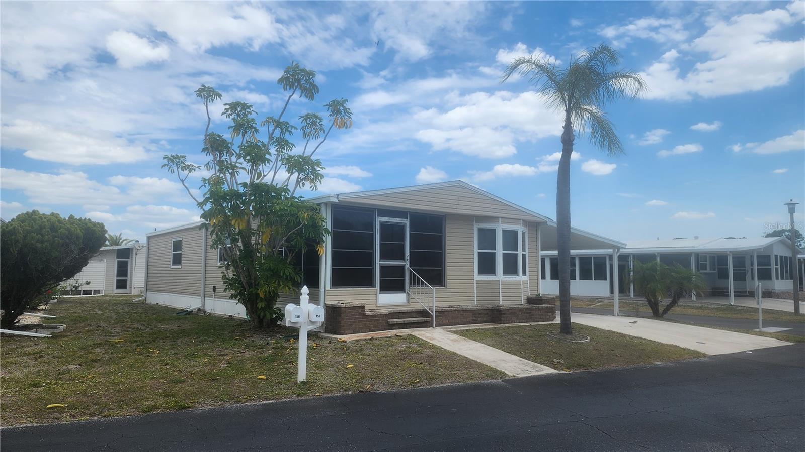 157 N FIJI CIR — photo 22