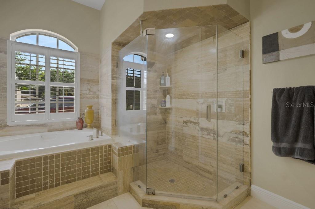 18212 KEYSTONE GROVE BLVD — photo 29