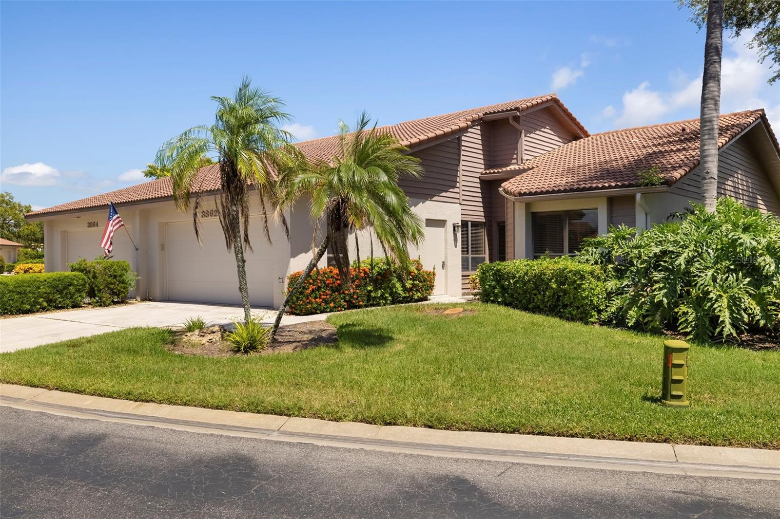 3862 WILSHIRE CIR W #107 — photo 43