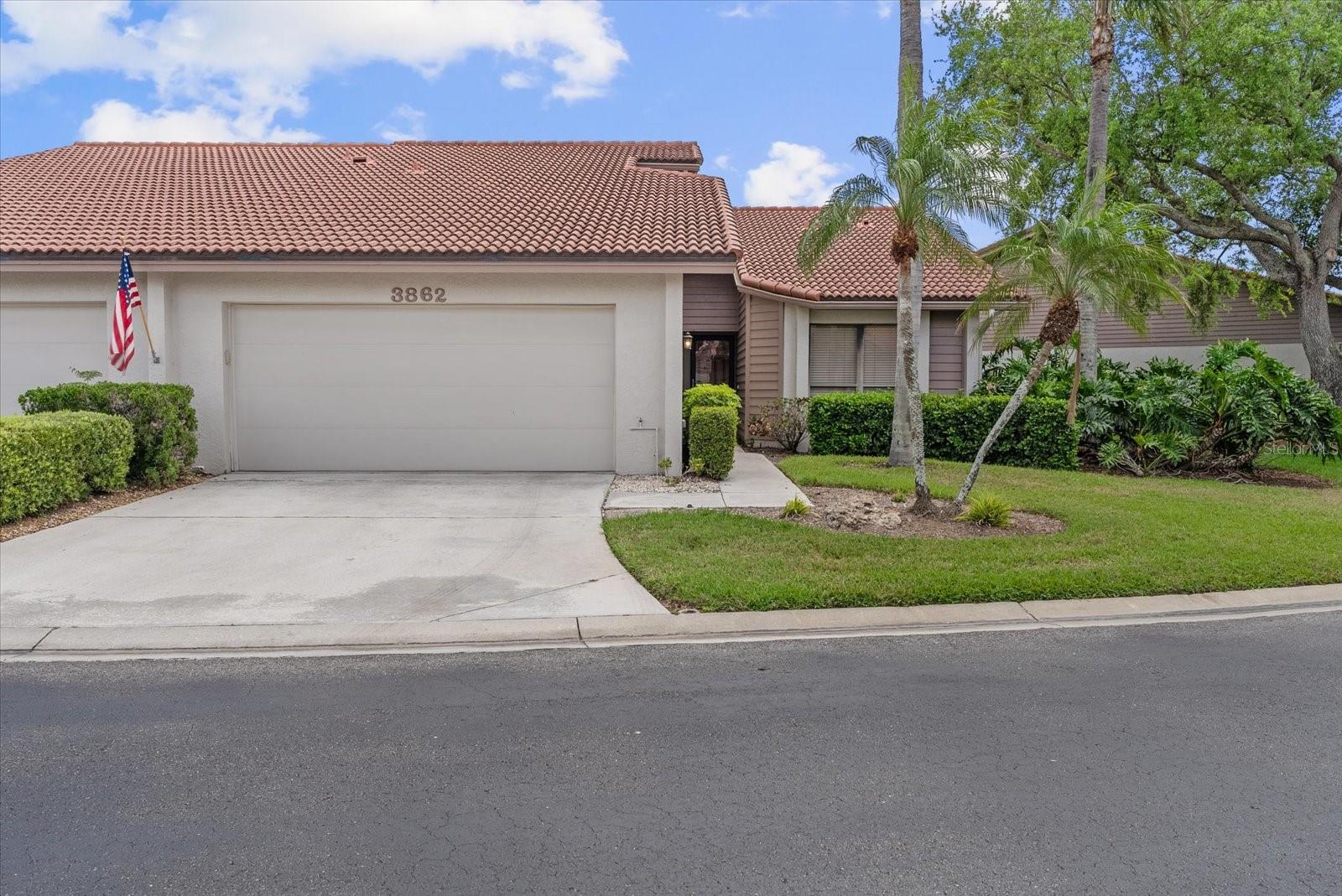 3862 WILSHIRE CIR W #107 — photo 3