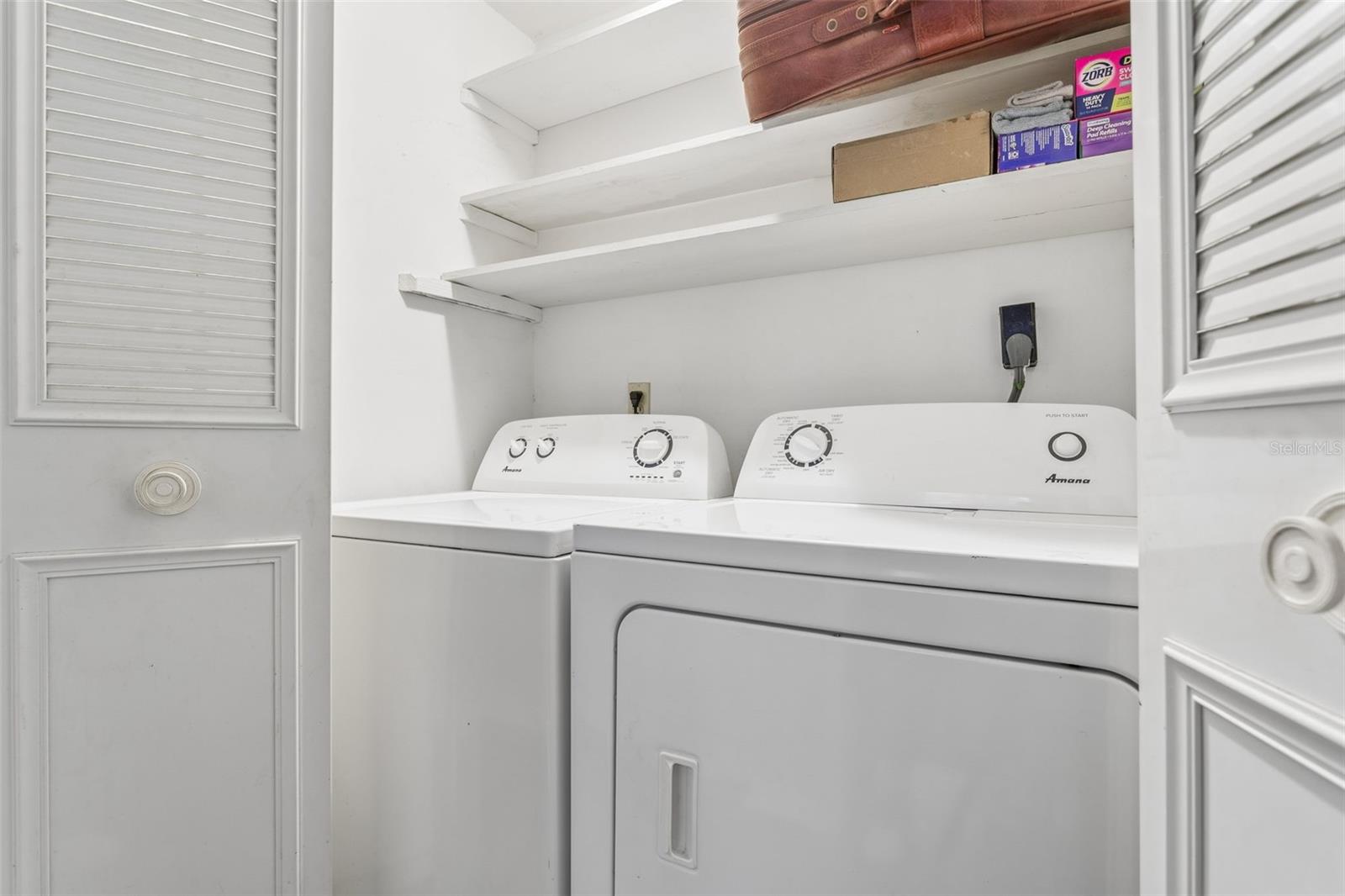 502 AVOCADO CIR — photo 34