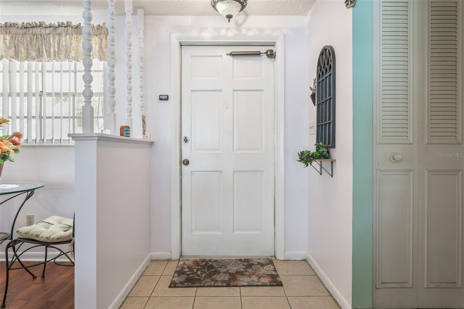 502 AVOCADO CIR — photo 5