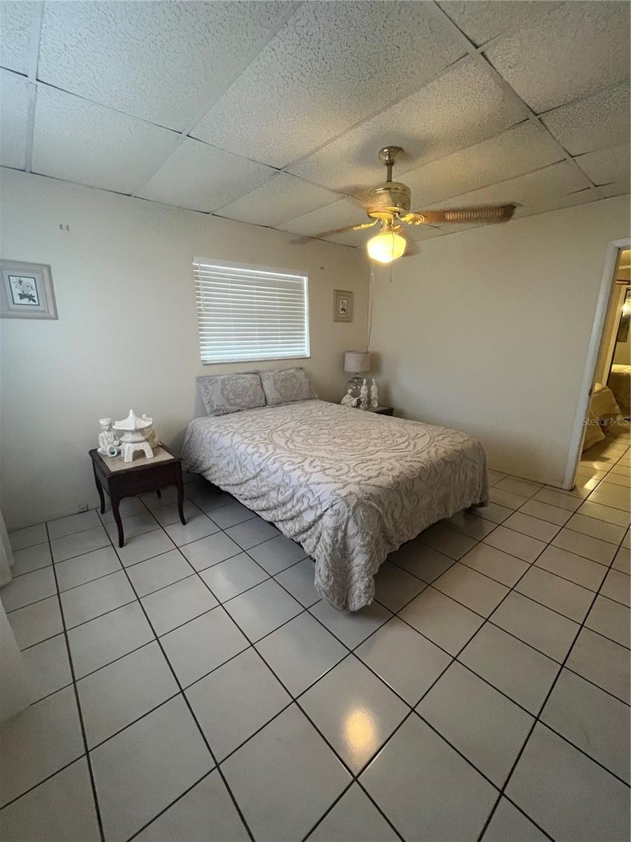 2405 CORRINE ST — photo 16