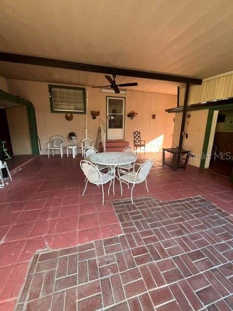 2405 CORRINE ST — photo 8