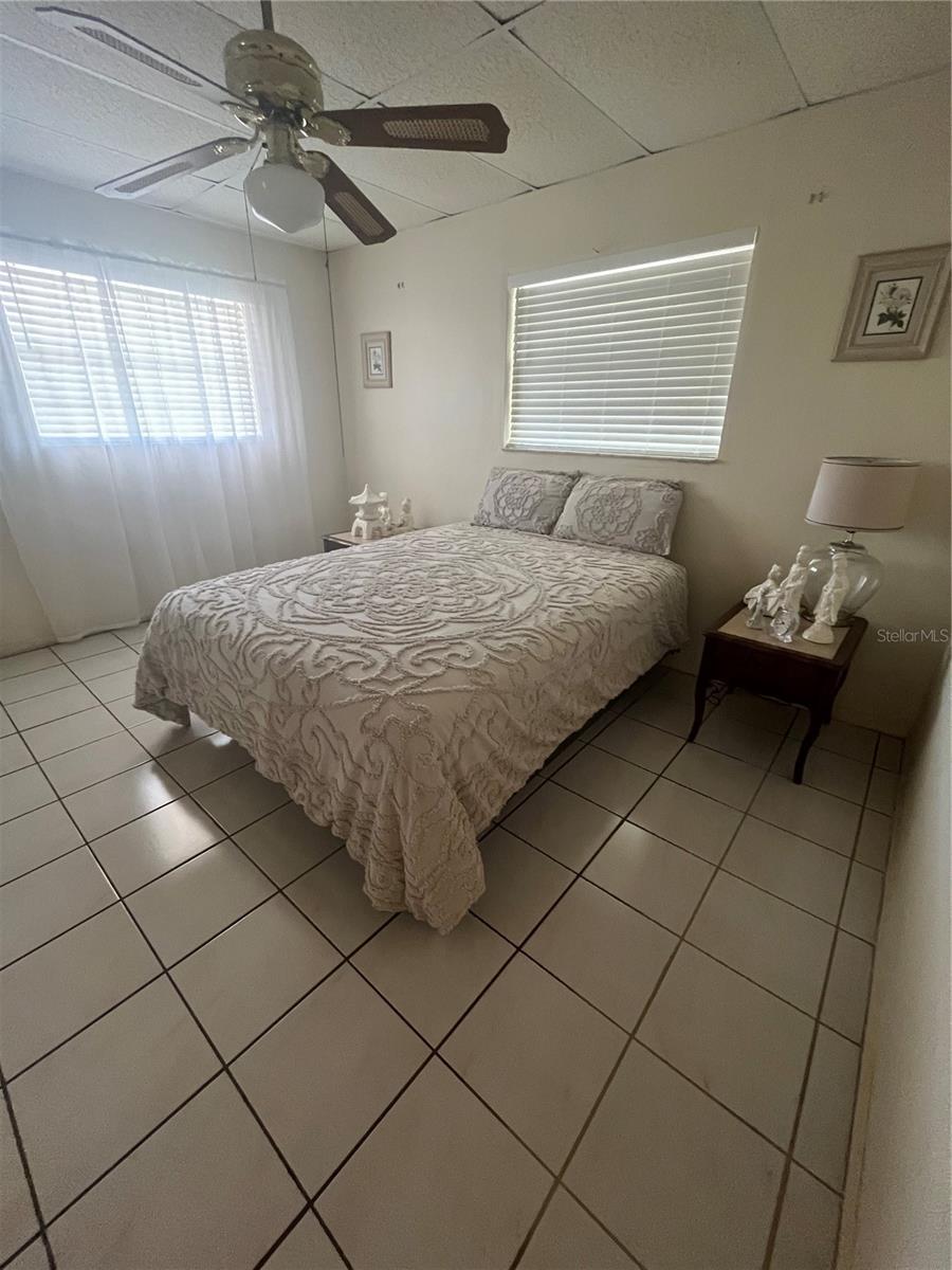2405 CORRINE ST — photo 15