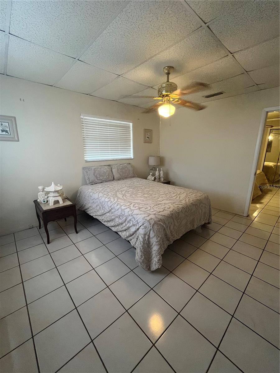 2405 CORRINE ST — photo 14