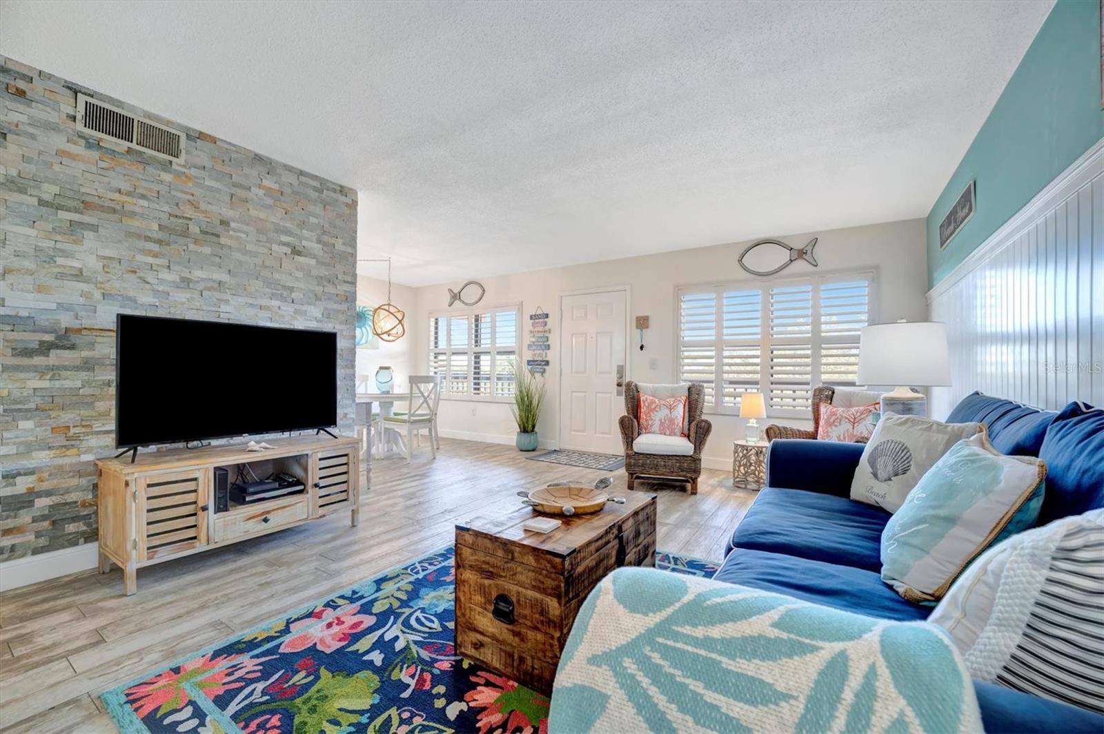 625 30TH AVE W #G408 — photo 8