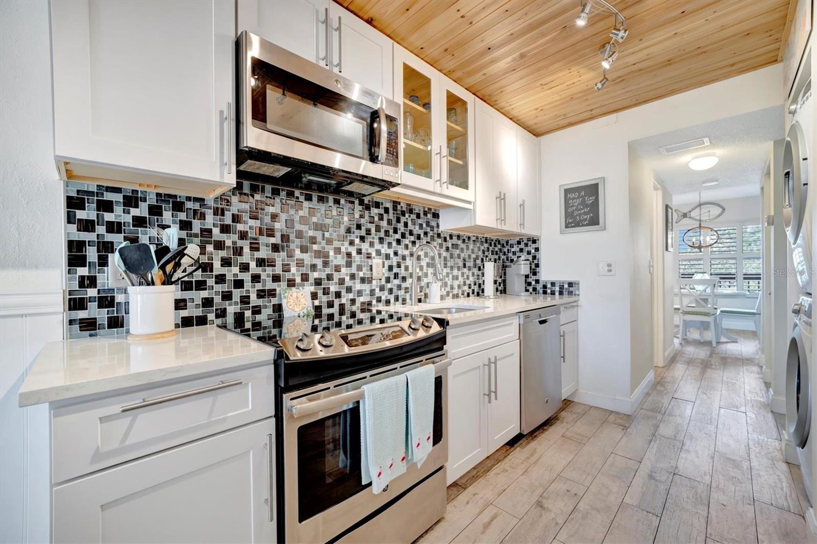 625 30TH AVE W #G408 — photo 12