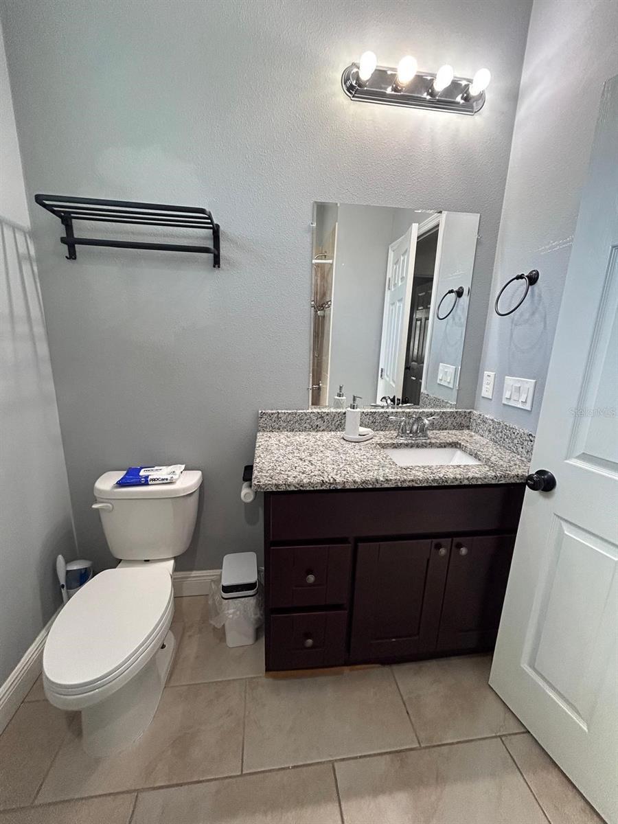 5103 E 18TH AVE — photo 29