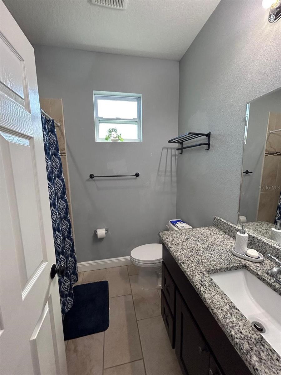 5103 E 18TH AVE — photo 40