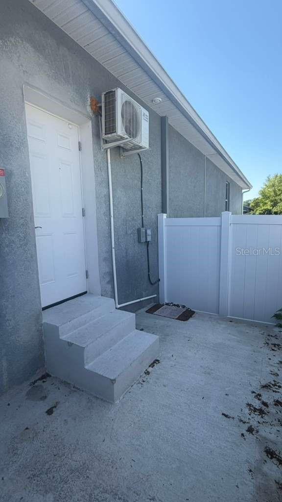 5103 E 18TH AVE — photo 32