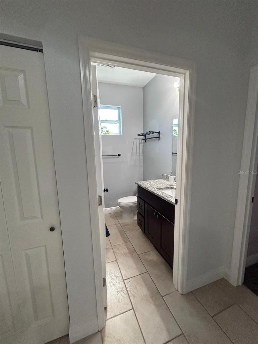 5103 E 18TH AVE — photo 28