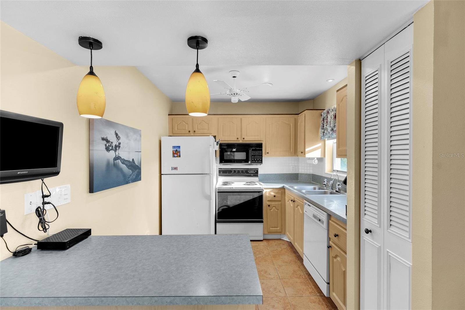 4210 IRONWOOD CIR #308J — photo 28