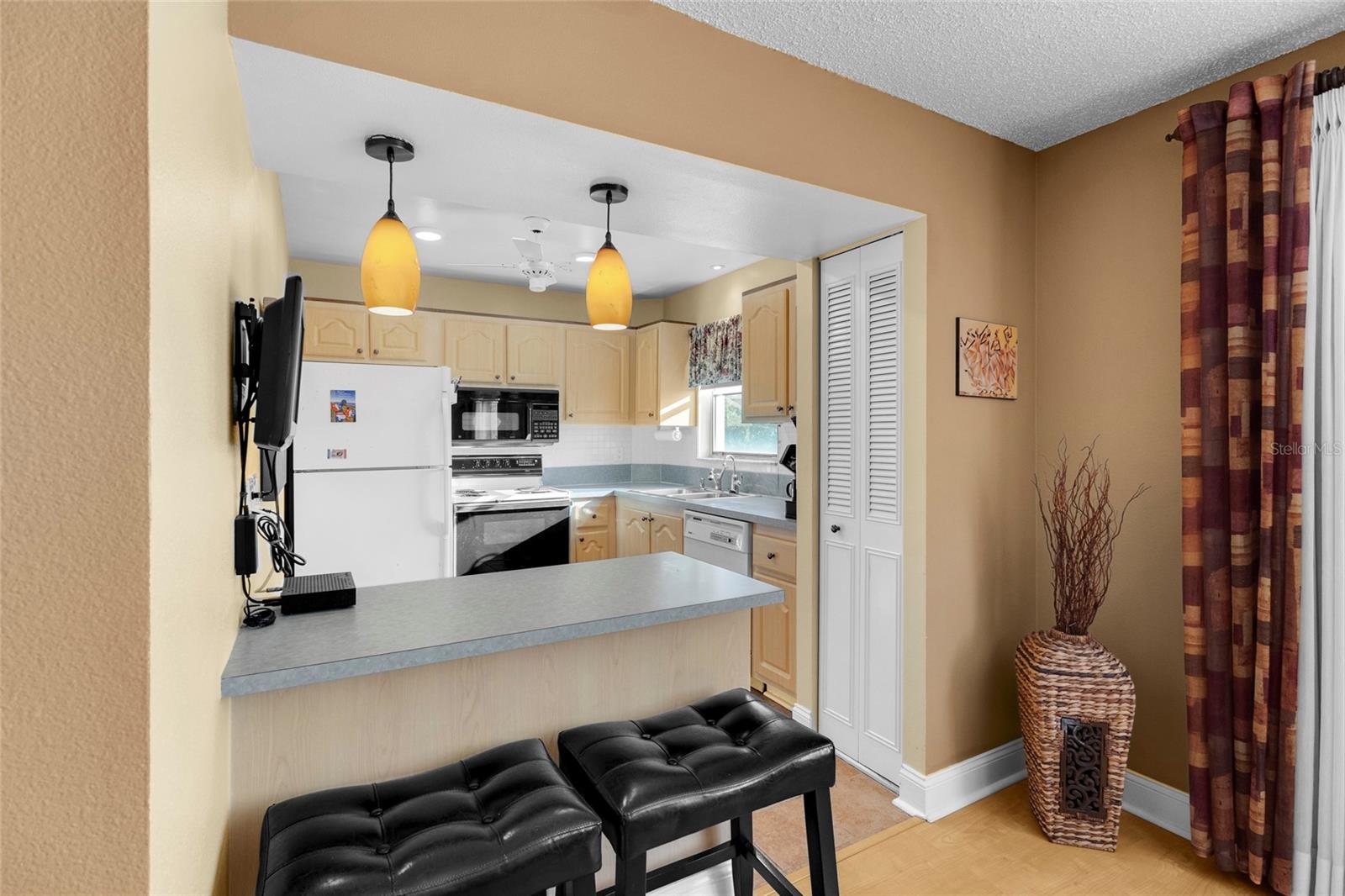 4210 IRONWOOD CIR #308J — photo 27
