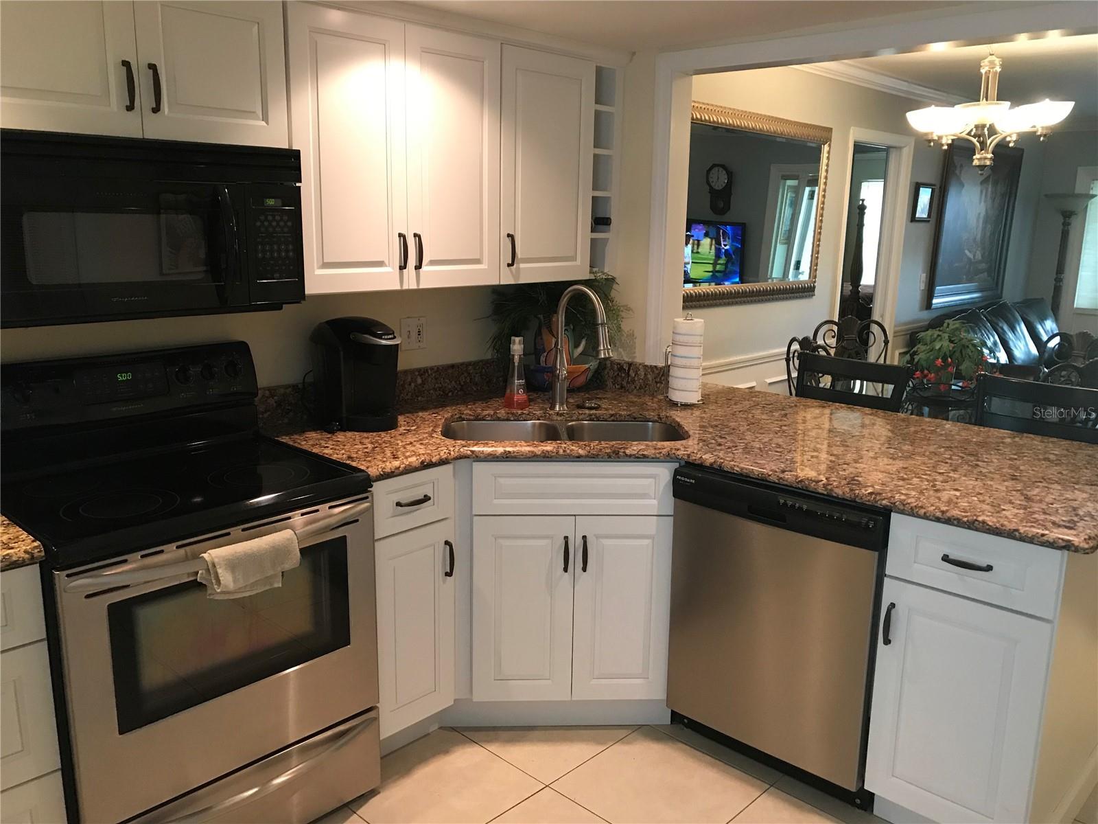 10380 CARROLLWOOD LN #264 — photo 3