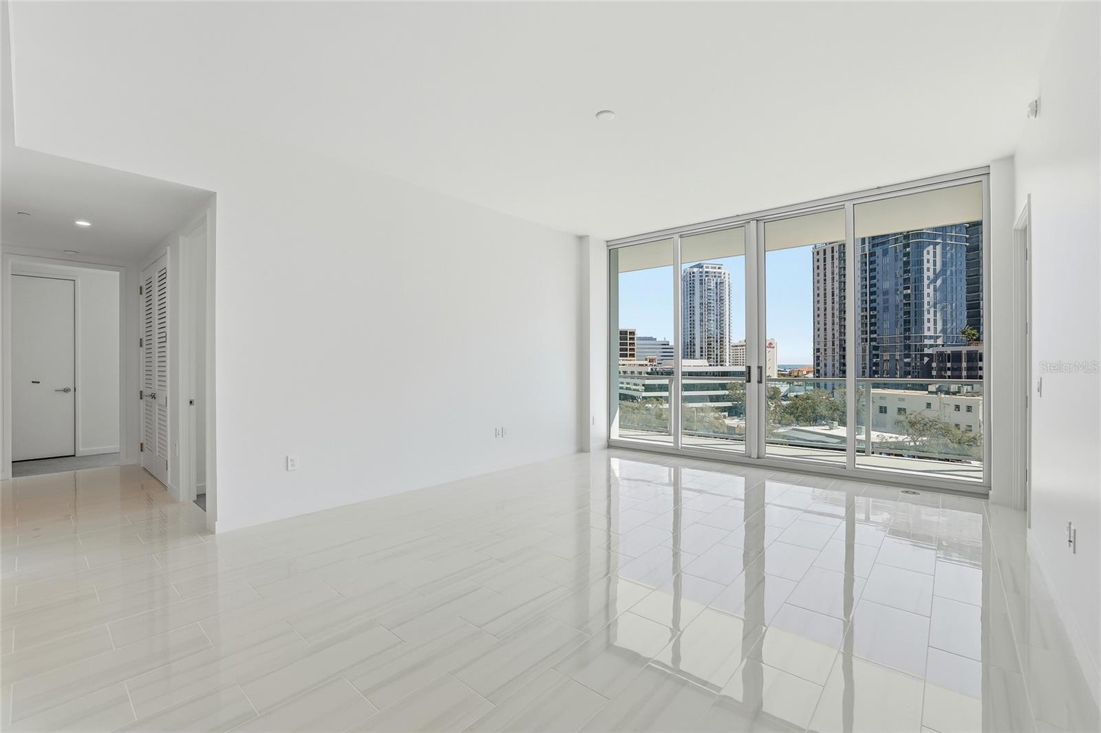 400 CENTRAL AVE #505 — photo 17