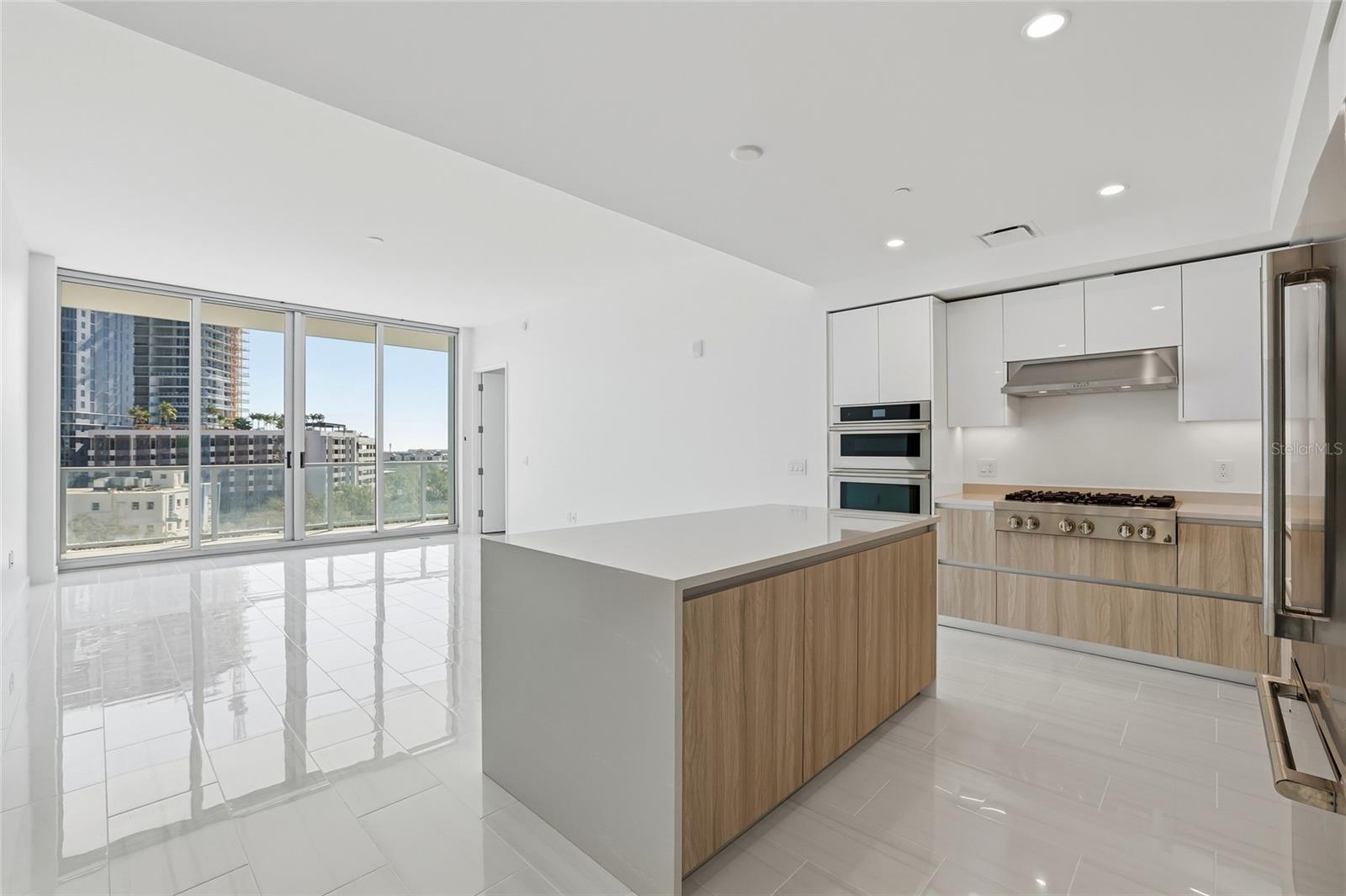 400 CENTRAL AVE #505 — photo 8