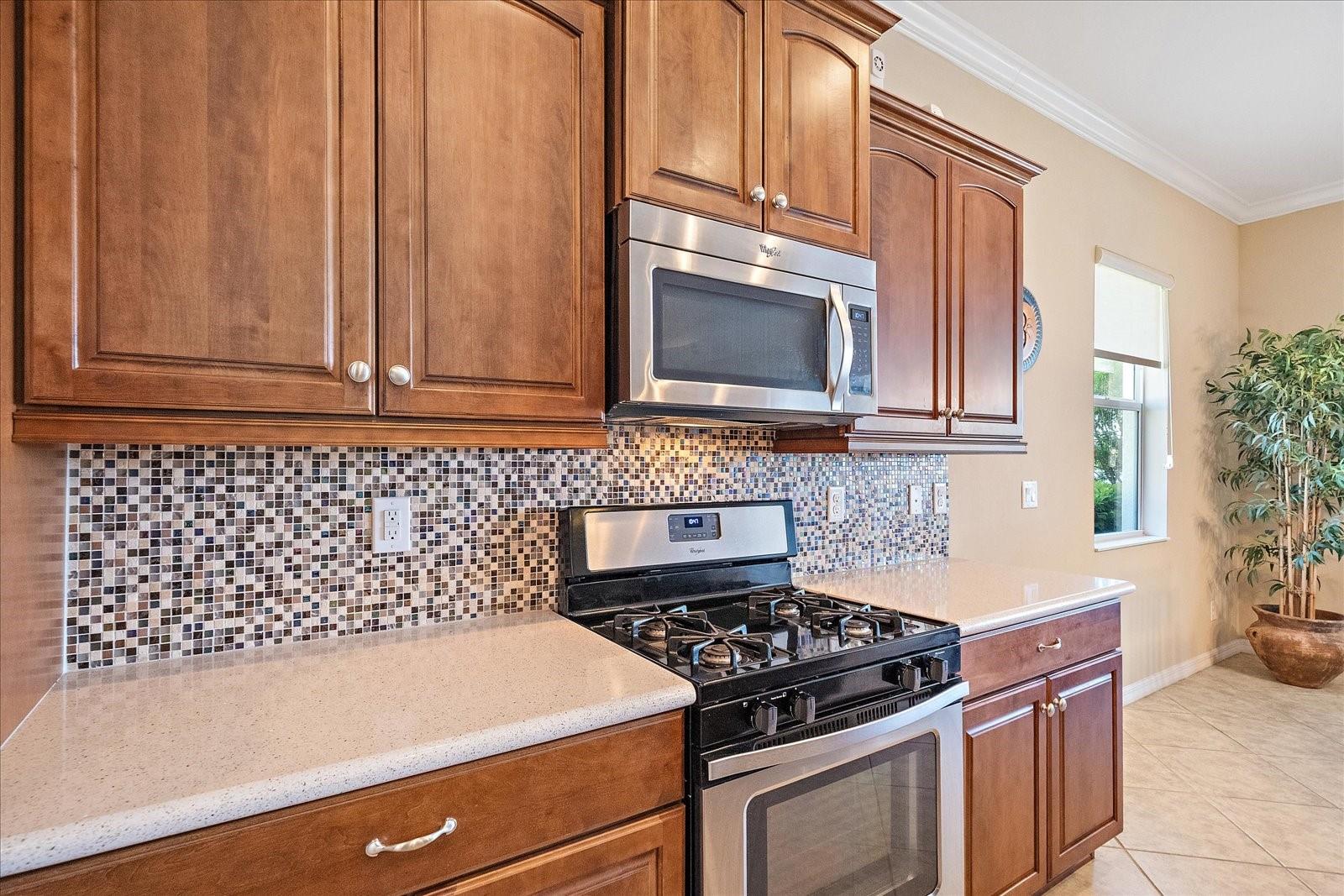 5040 LAKE OVERLOOK AVE — photo 14