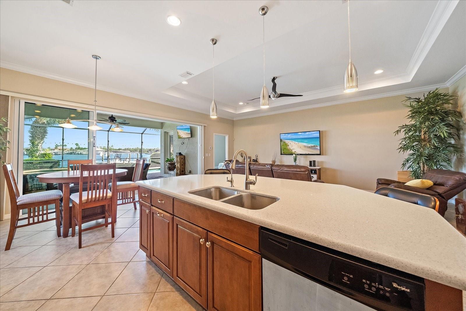 5040 LAKE OVERLOOK AVE — photo 12
