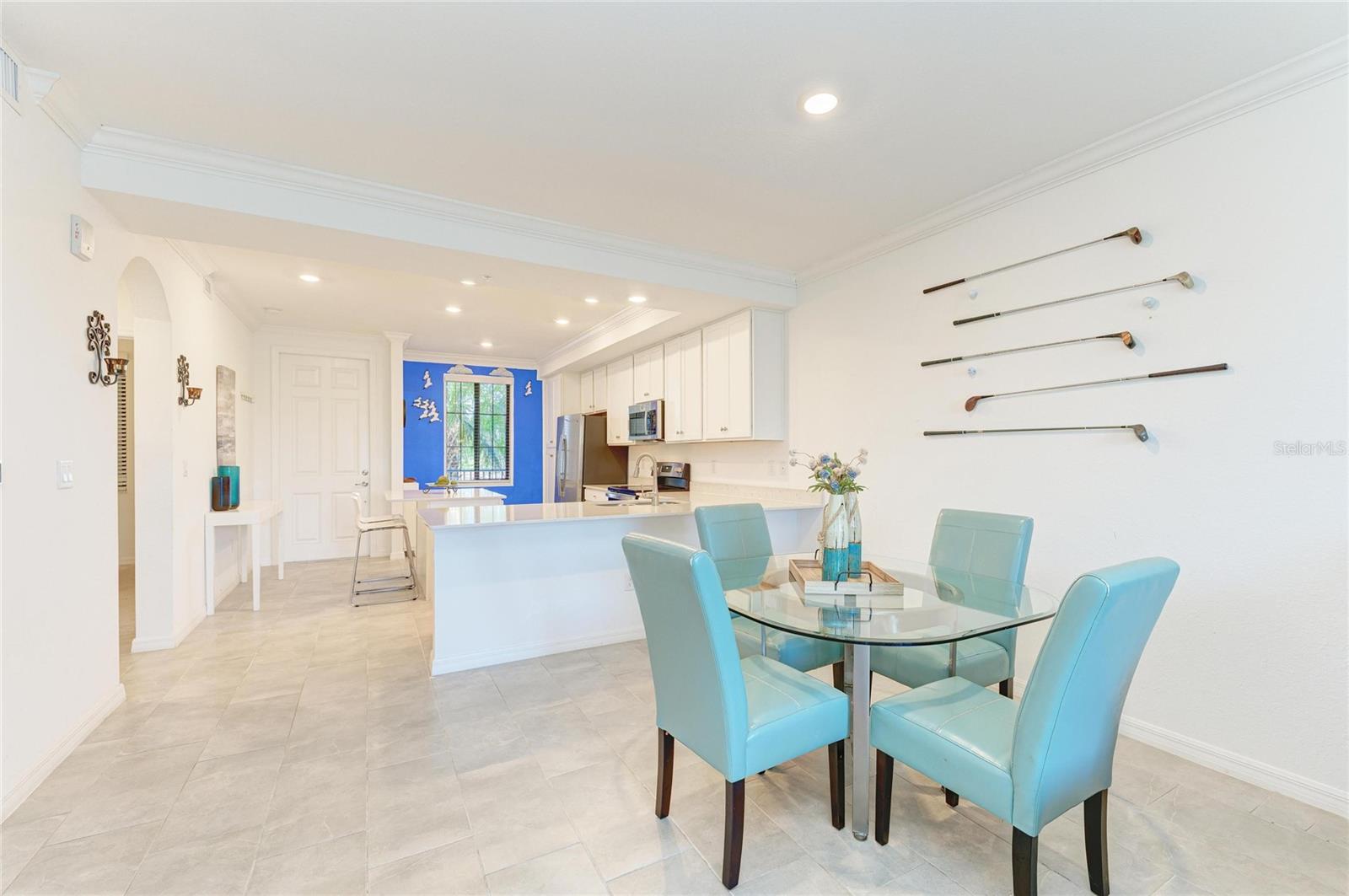 18114 GAWTHROP DR #204 — photo 9