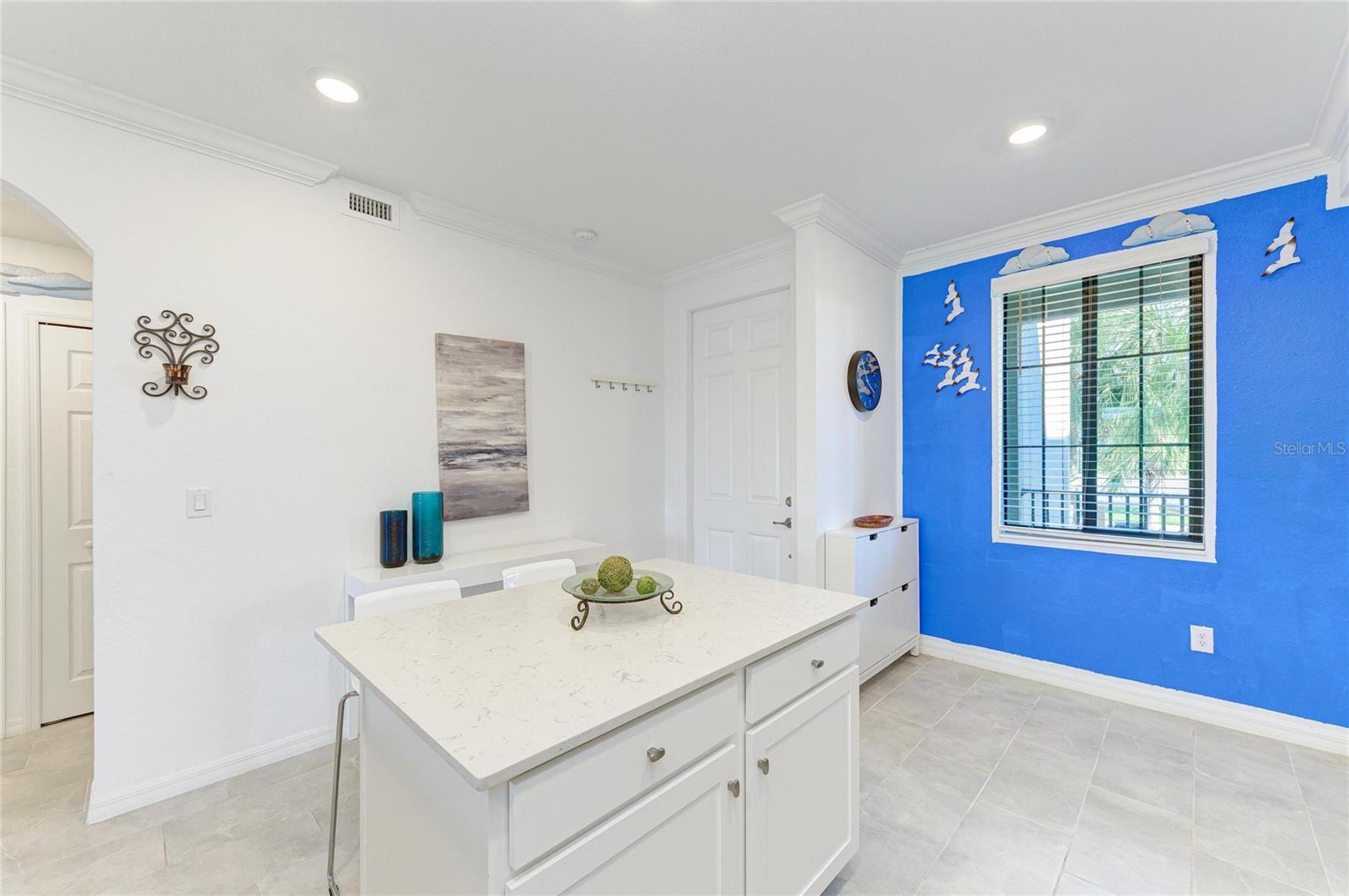 18114 GAWTHROP DR #204 — photo 19