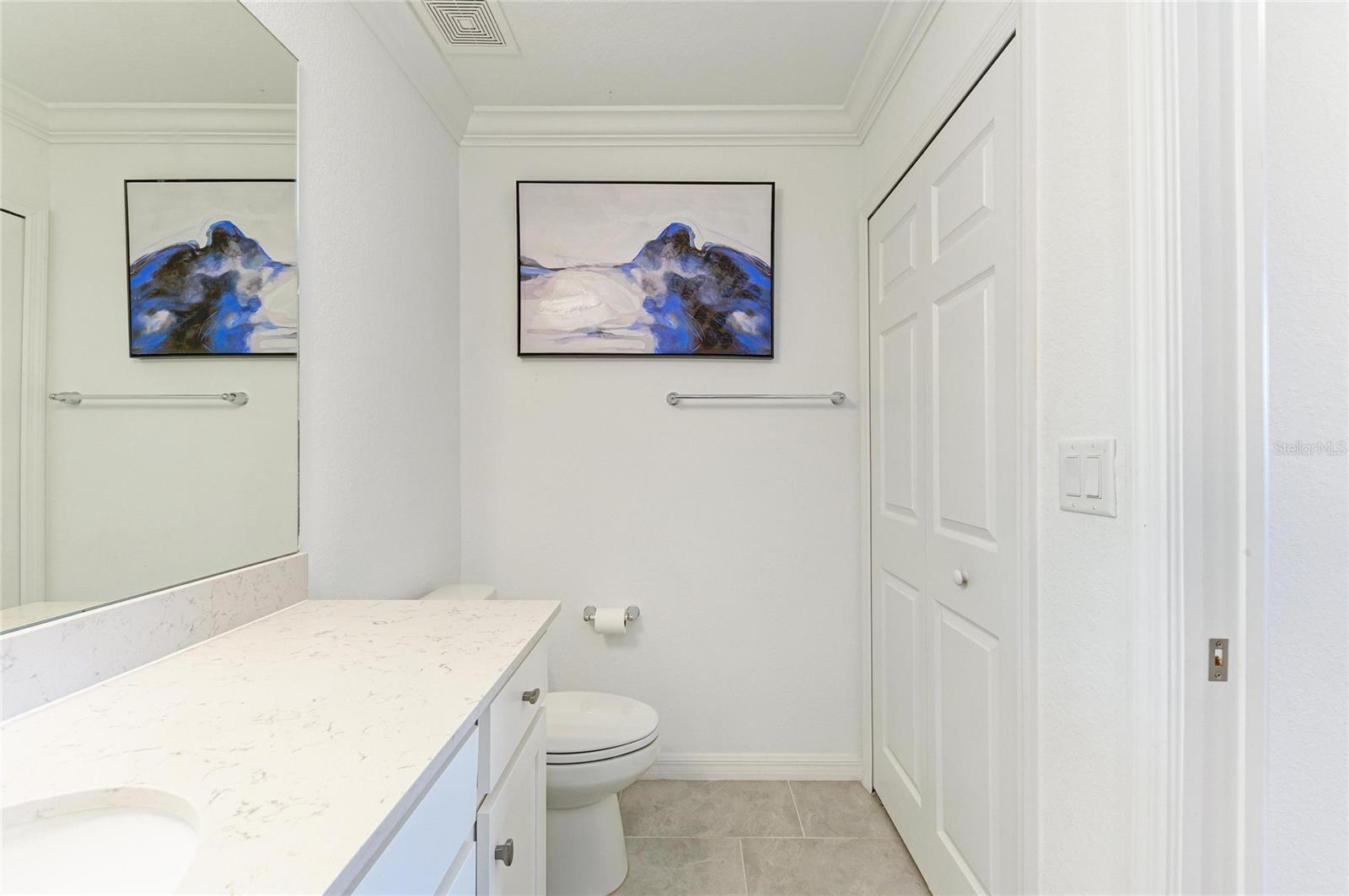 18114 GAWTHROP DR #204 — photo 27
