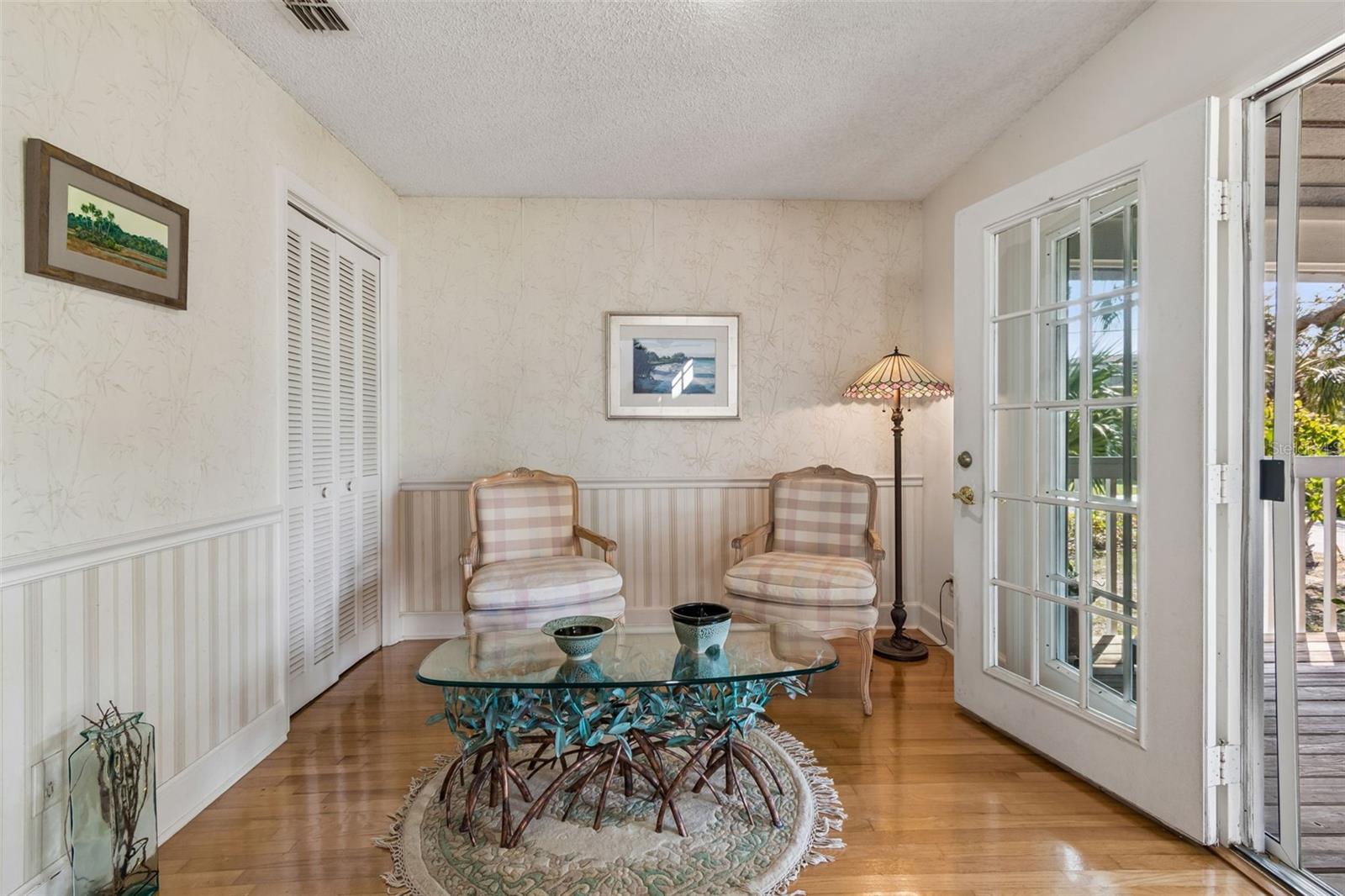 600 N MAYO ST — photo 17