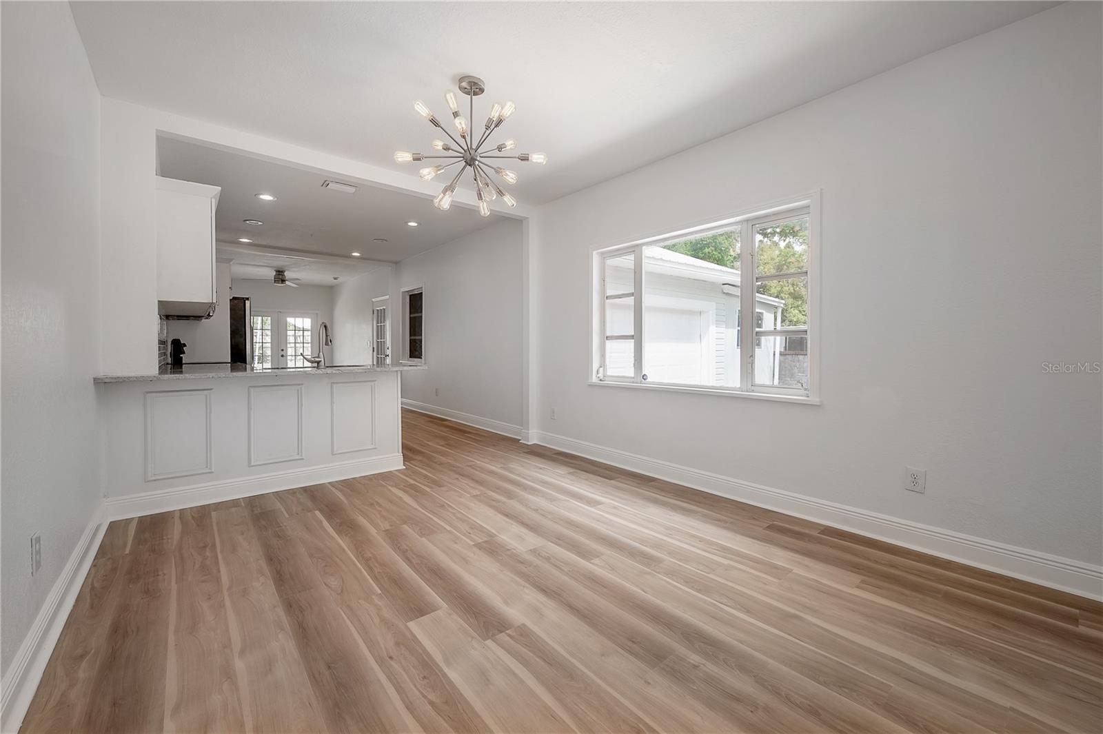 4206 N DOWNING AVE — photo 16
