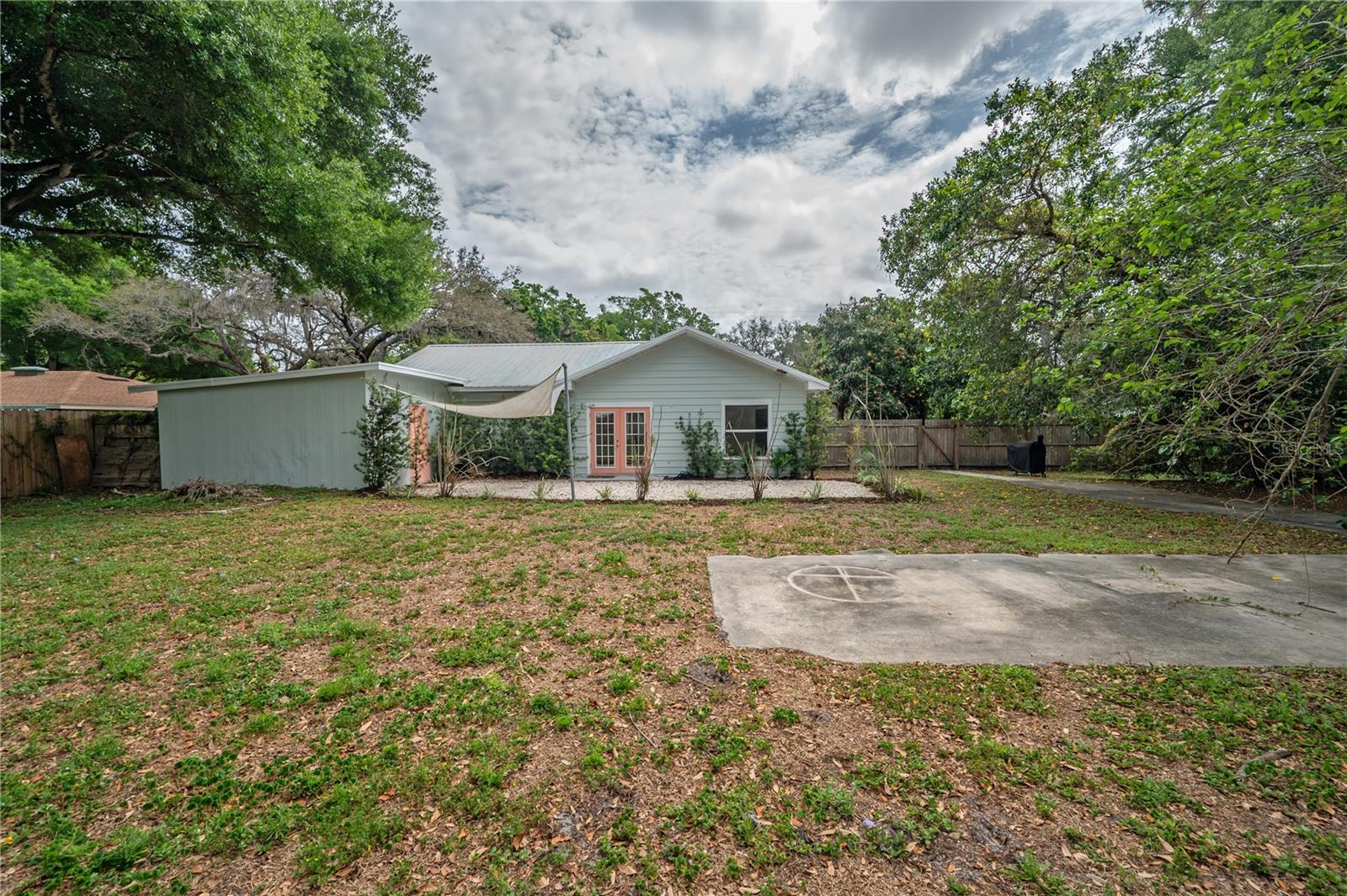 4206 N DOWNING AVE — photo 35