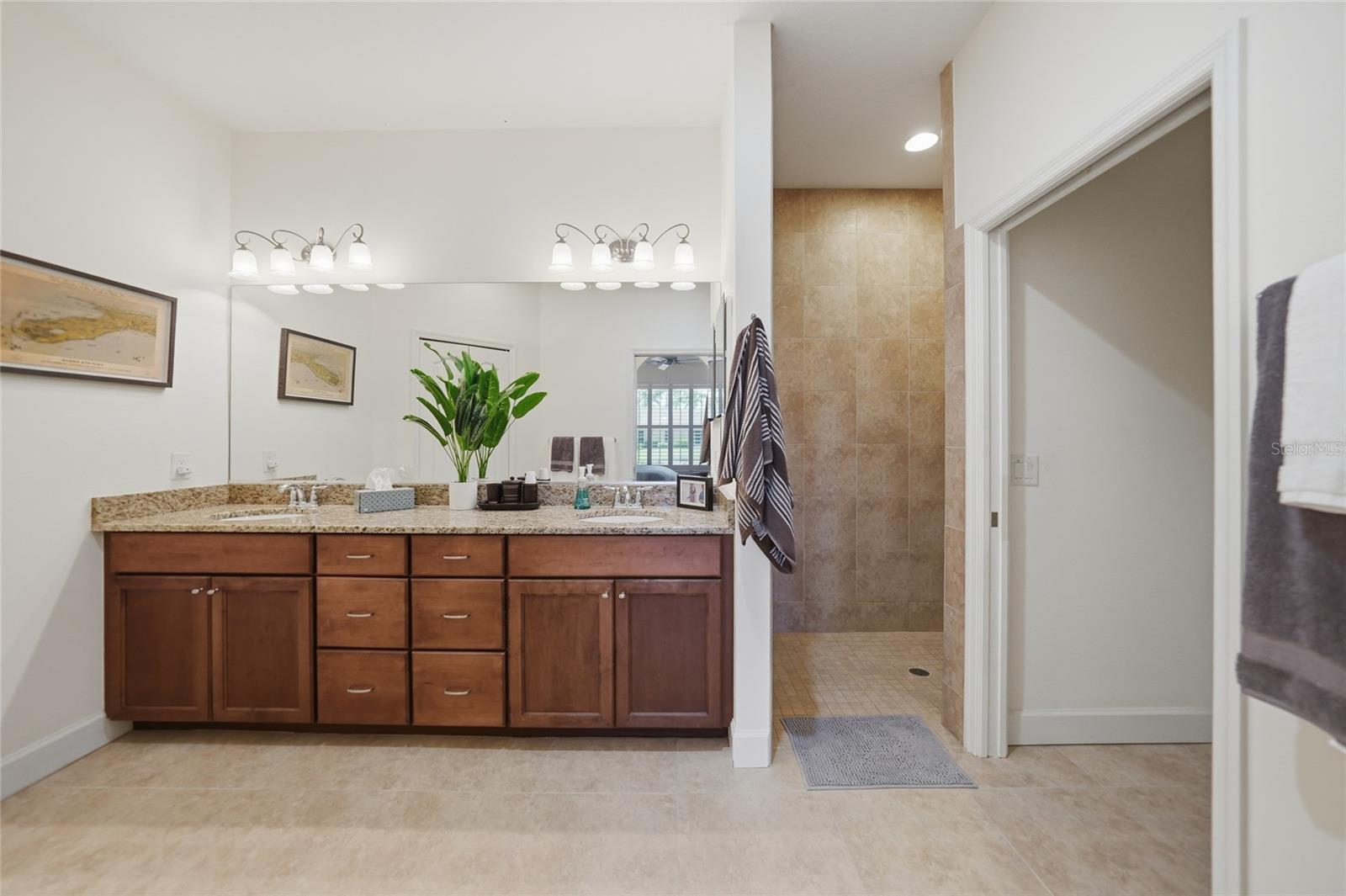 4691 TURNBERRY CIR — photo 4