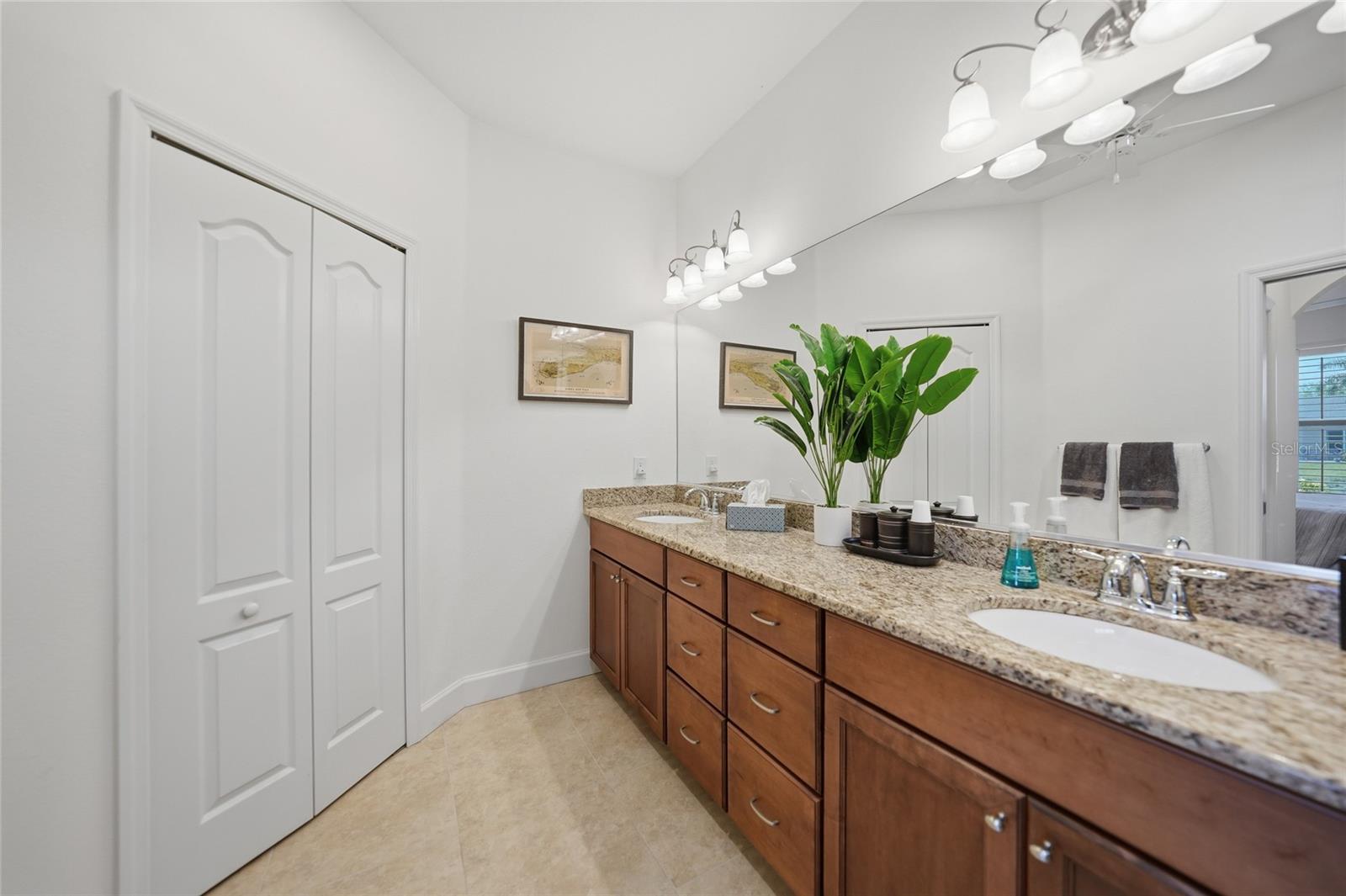 4691 TURNBERRY CIR — photo 15