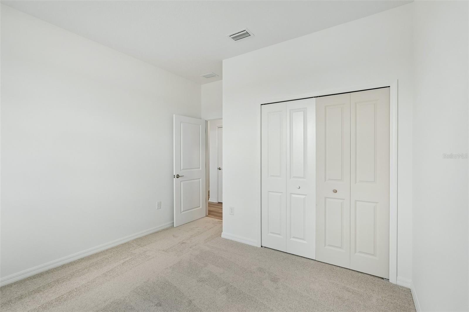 13814 BERTRAND AVE — photo 25