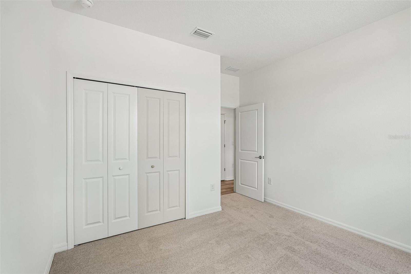 13814 BERTRAND AVE — photo 22
