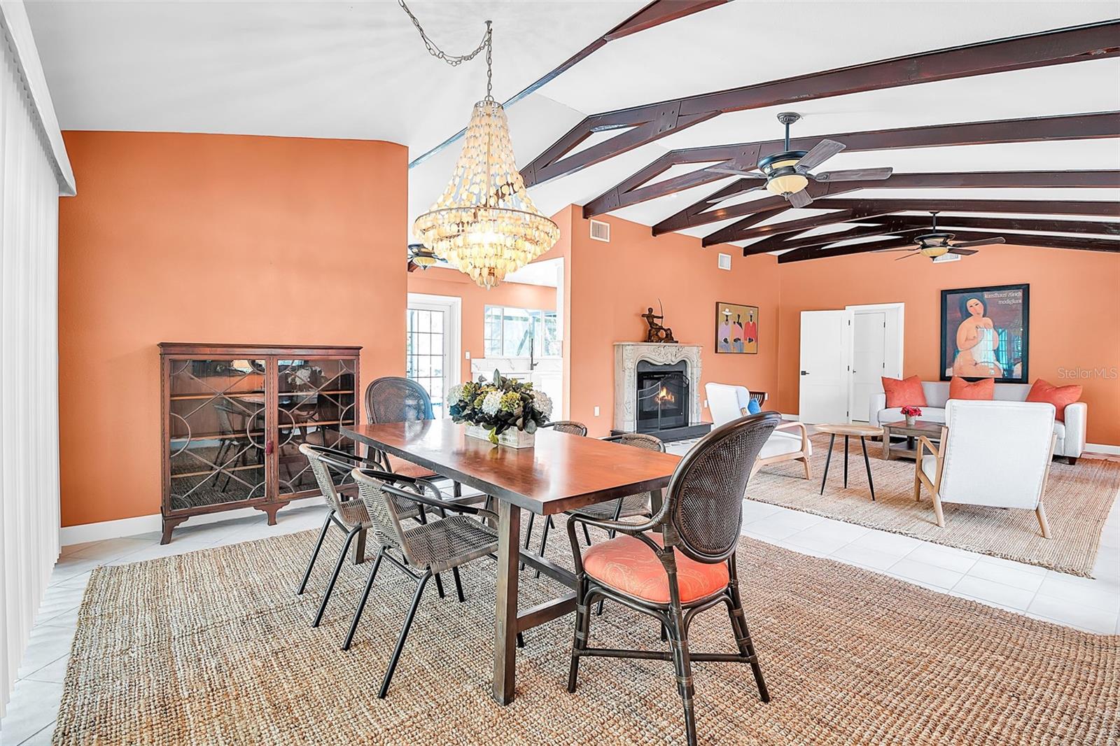 608 GARDENIA DR — photo 16