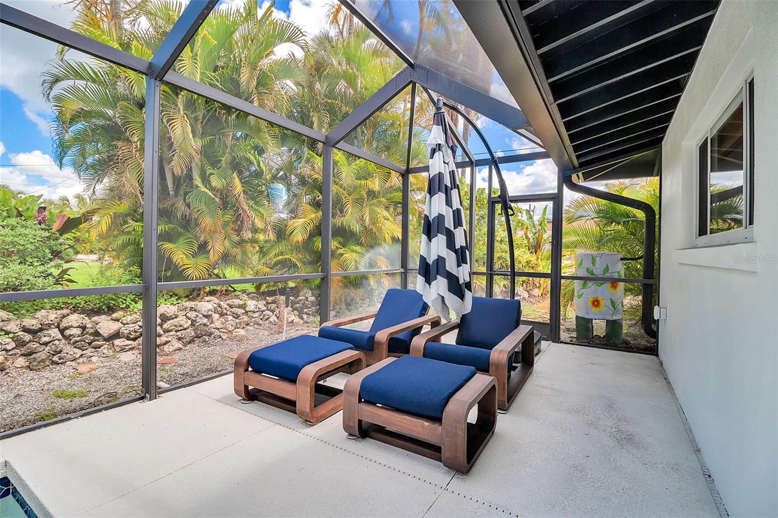 608 GARDENIA DR — photo 45