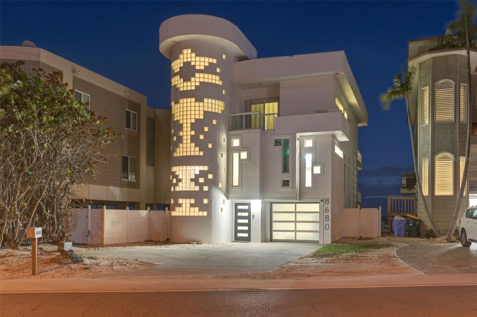 8680 W GULF BLVD — photo 2