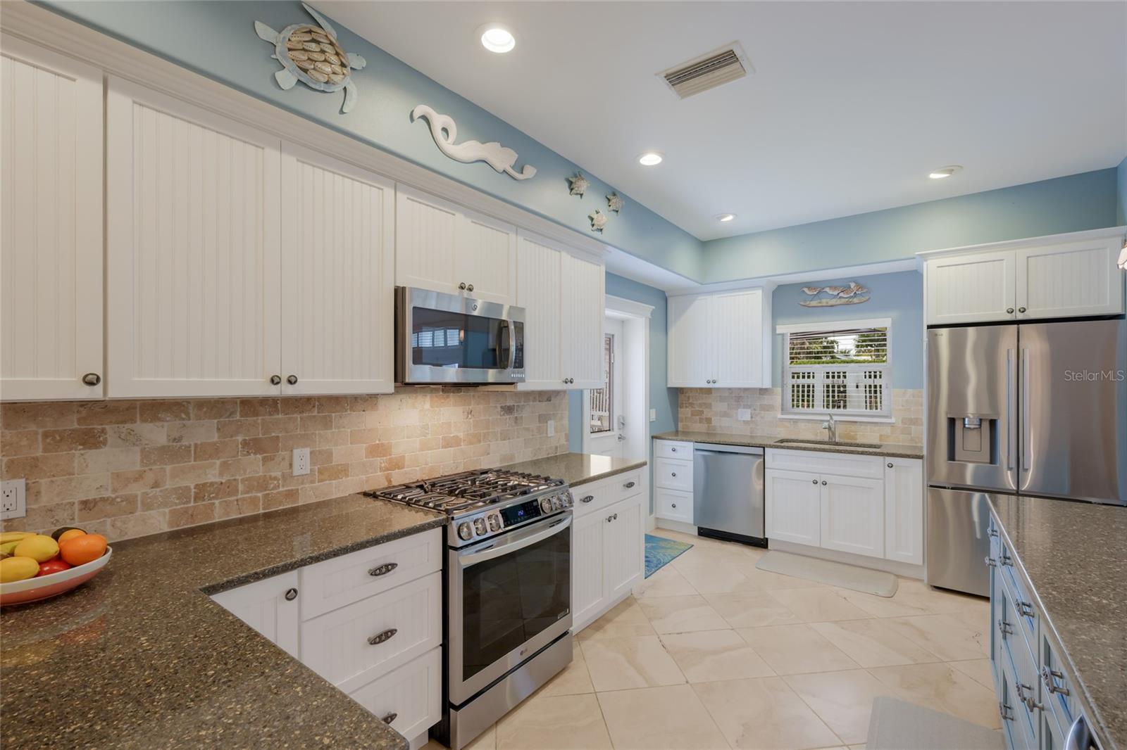 5701 CARISSA ST — photo 21
