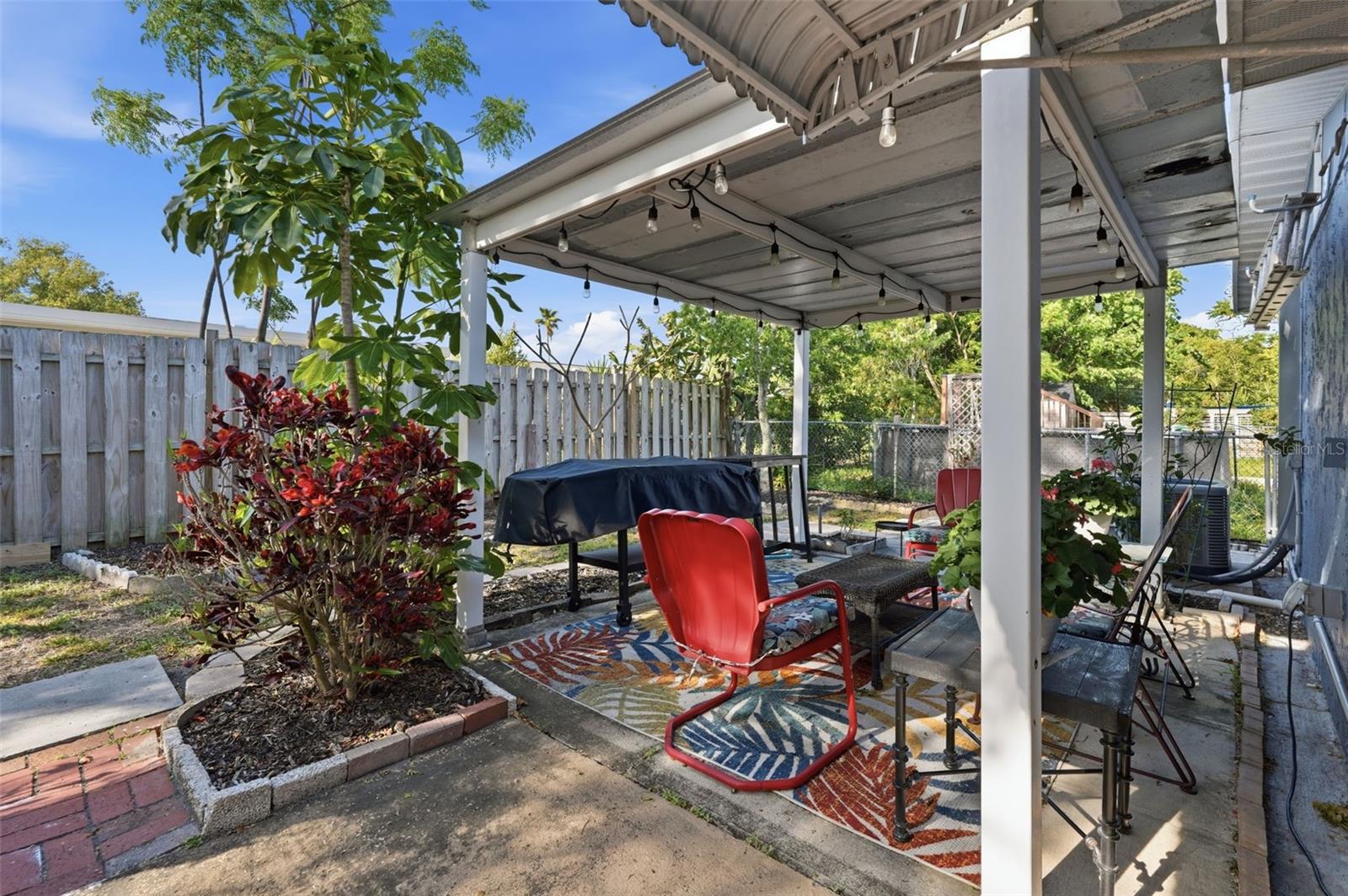 3226 FAIRMOUNT DR — photo 25