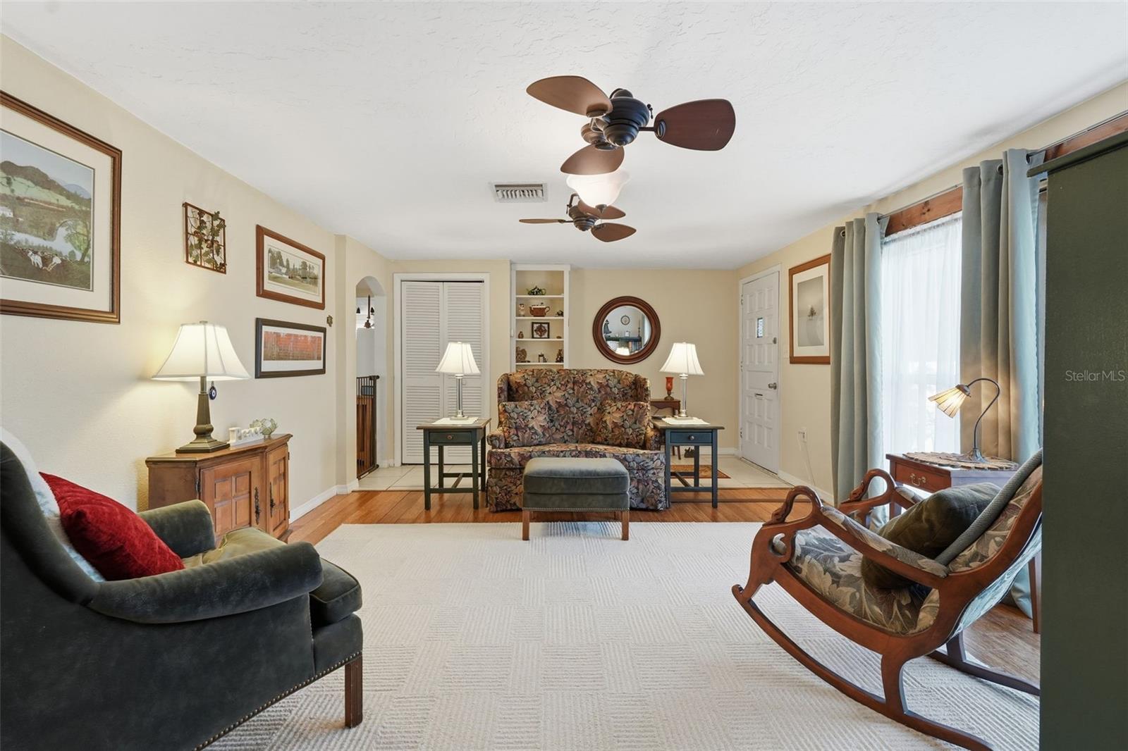 3226 FAIRMOUNT DR — photo 4