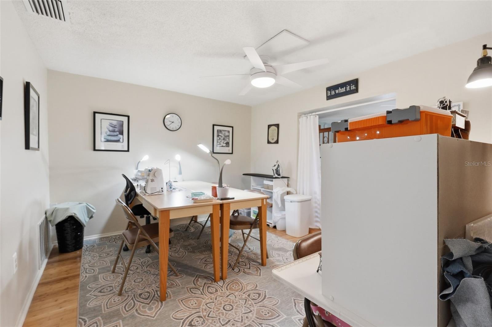 3226 FAIRMOUNT DR — photo 20