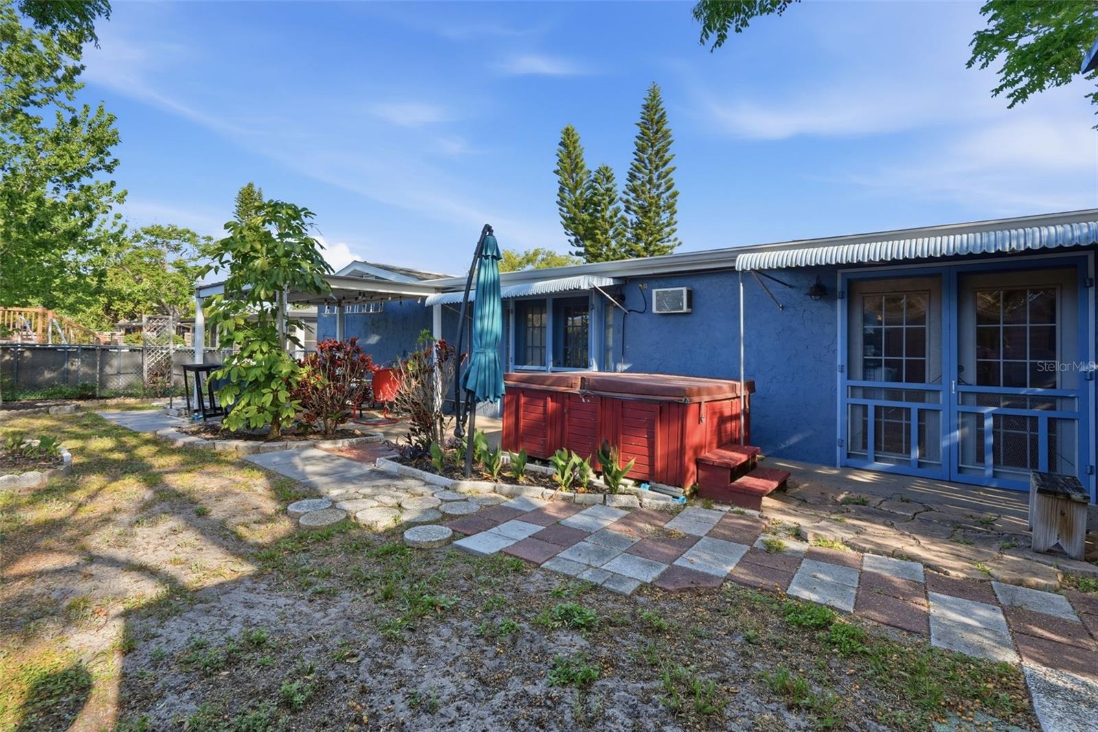 3226 FAIRMOUNT DR — photo 27
